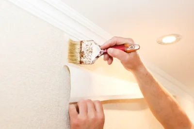 Pose de papier peint à Meloisey — revêtements muraux et toiles de verre